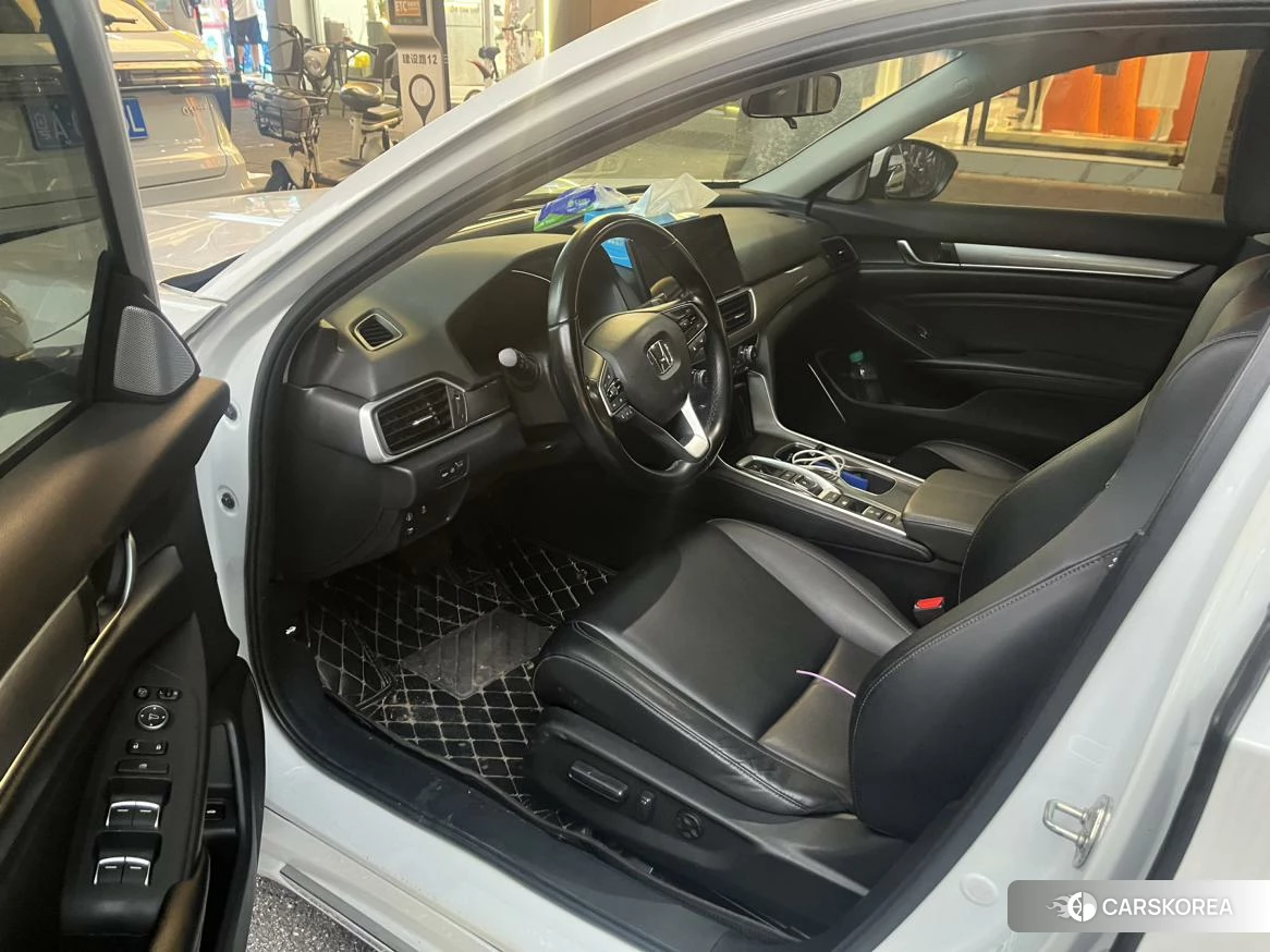 Honda Accord id 4468068 из Китая 7