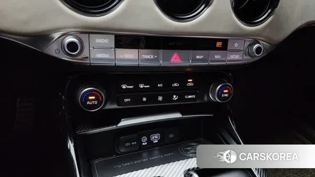 Kia Stinger id 3484771 из Кореи 7