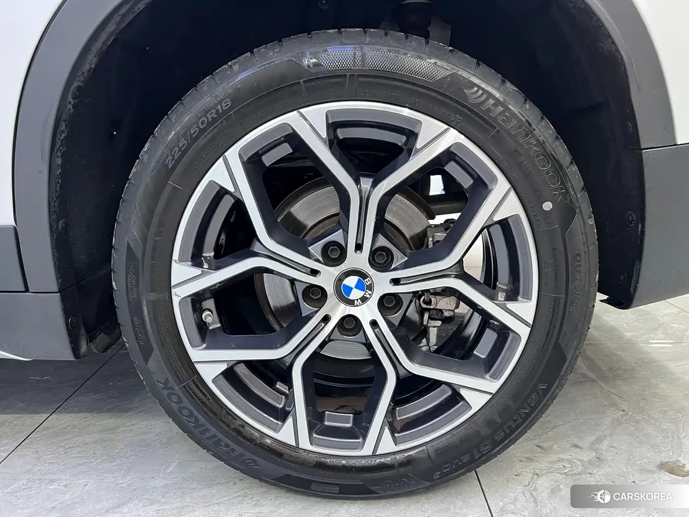 BMW X1 id 4634737 из Китая 7