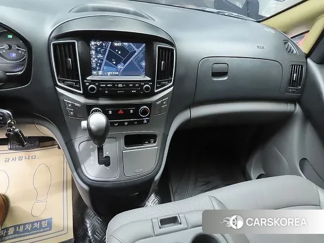 Hyundai The New Grand Starex id 3737295 из Кореи 7