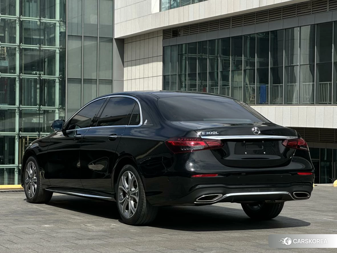 Mercedes-Benz E-class id 4441113 из Китая 7