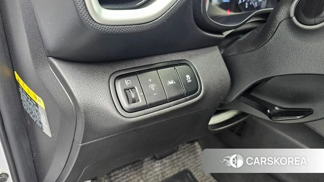 Hyundai Venue id 4632554 из Кореи 7