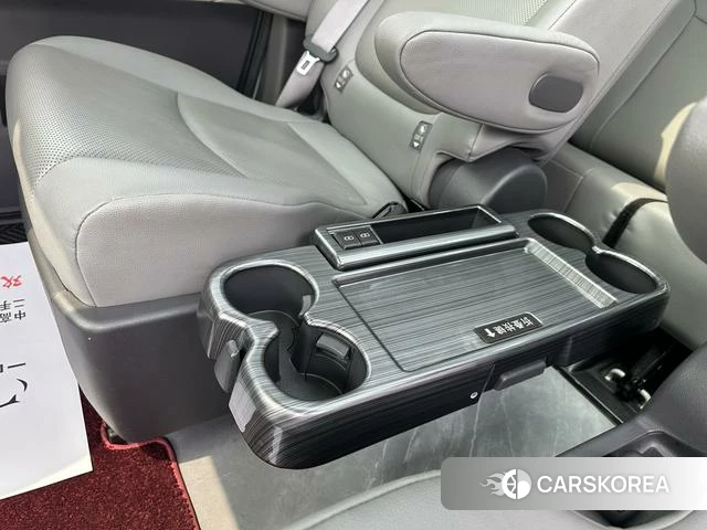 Toyota Grevia id 4272931 из Китая 7