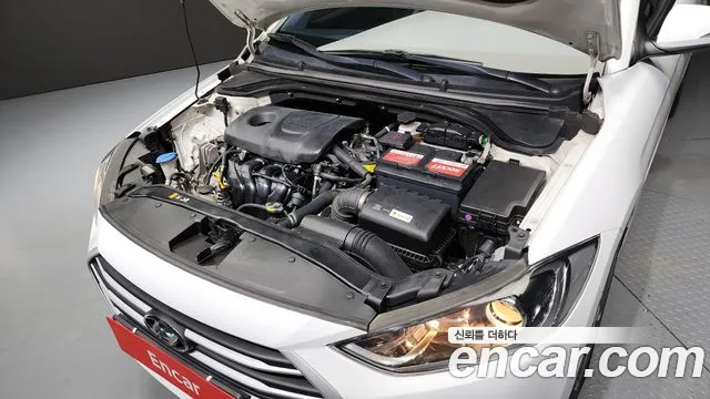 Hyundai Avante AD id 2765537 из Кореи 7