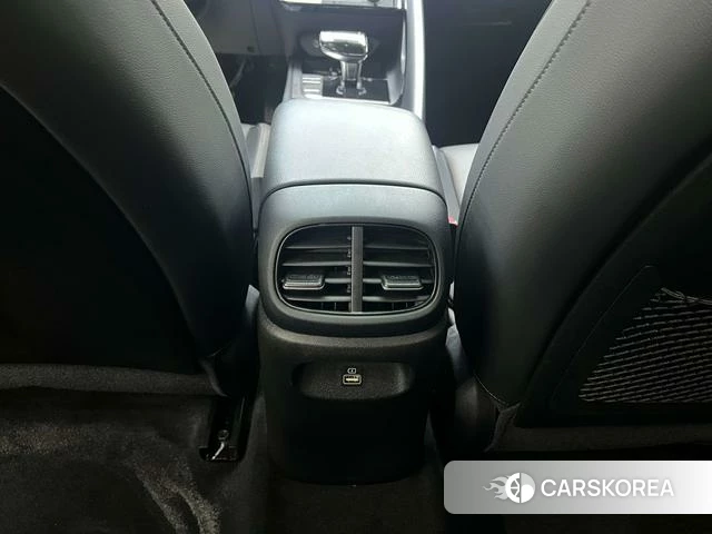 Hyundai Elantra id 4207589 из Китая 7
