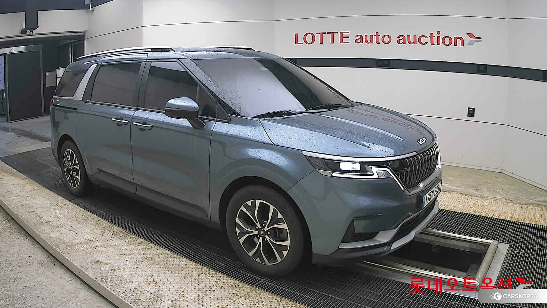 Kia Carnival id 4289435 из Кореи 7