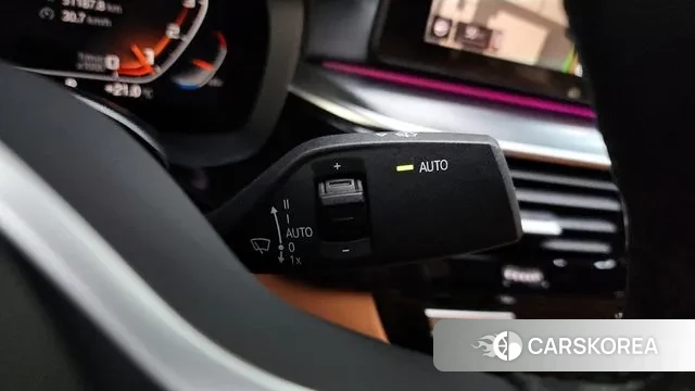 BMW 5 Series (G30) id 3212604 из Кореи 7