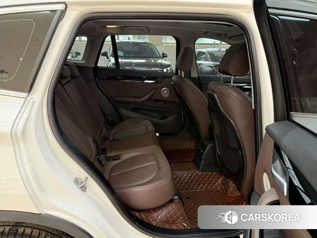 BMW X1 id 4367440 из Китая 7