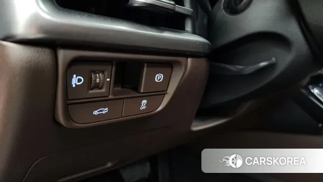 Hyundai Grandeur (GN7) id 3471821 из Кореи 7