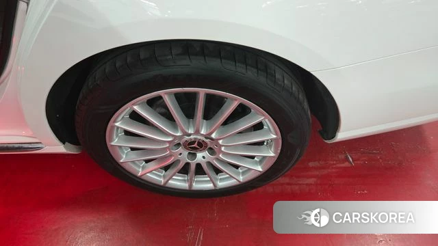 Mercedes-Benz E-Class W213 id 4281912 из Кореи 7
