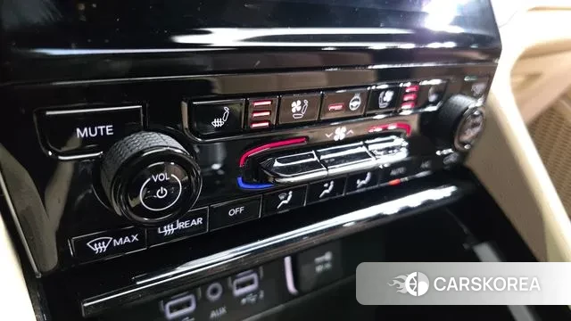 Jeep Grand Cherokee (WL) id 3725964 из Кореи 7