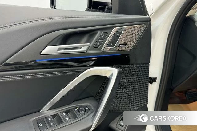 BMW X1 id 4260429 из Китая 7