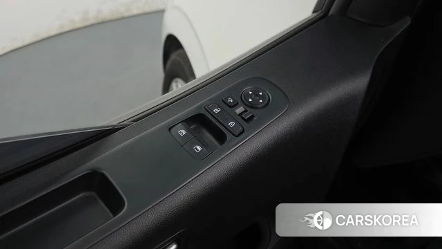 Hyundai Staria id 4388907 из Кореи 7