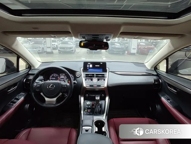Lexus NX id 4393843 из Китая 7