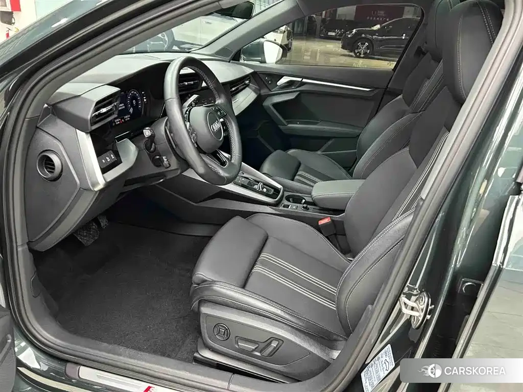 Audi A3 id 4686275 из Китая 7