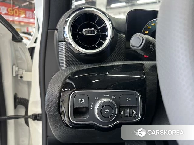 Mercedes-Benz Class A id 4298243 из Китая 7