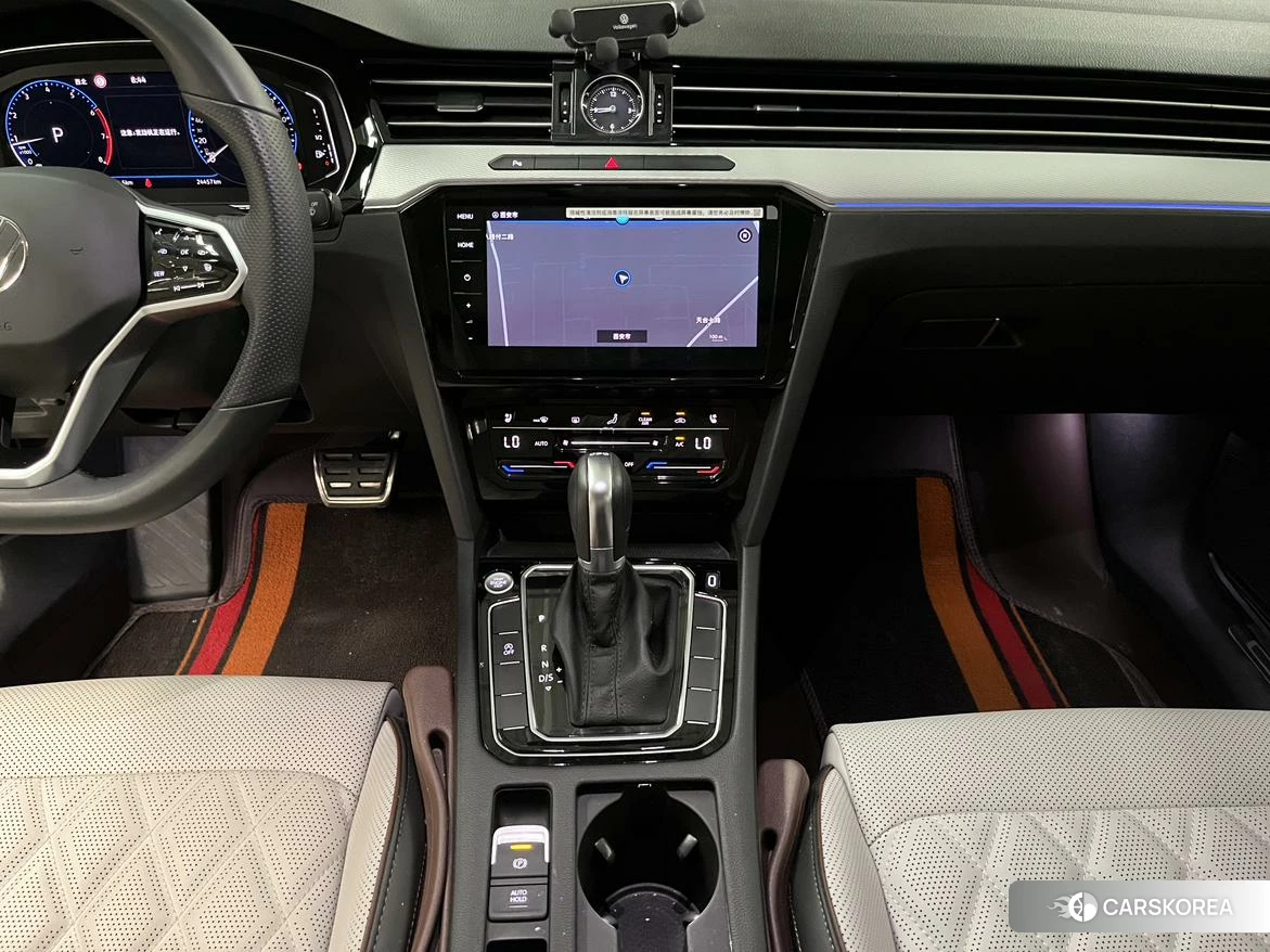 Volkswagen Magotan id 4499046 из Китая 7