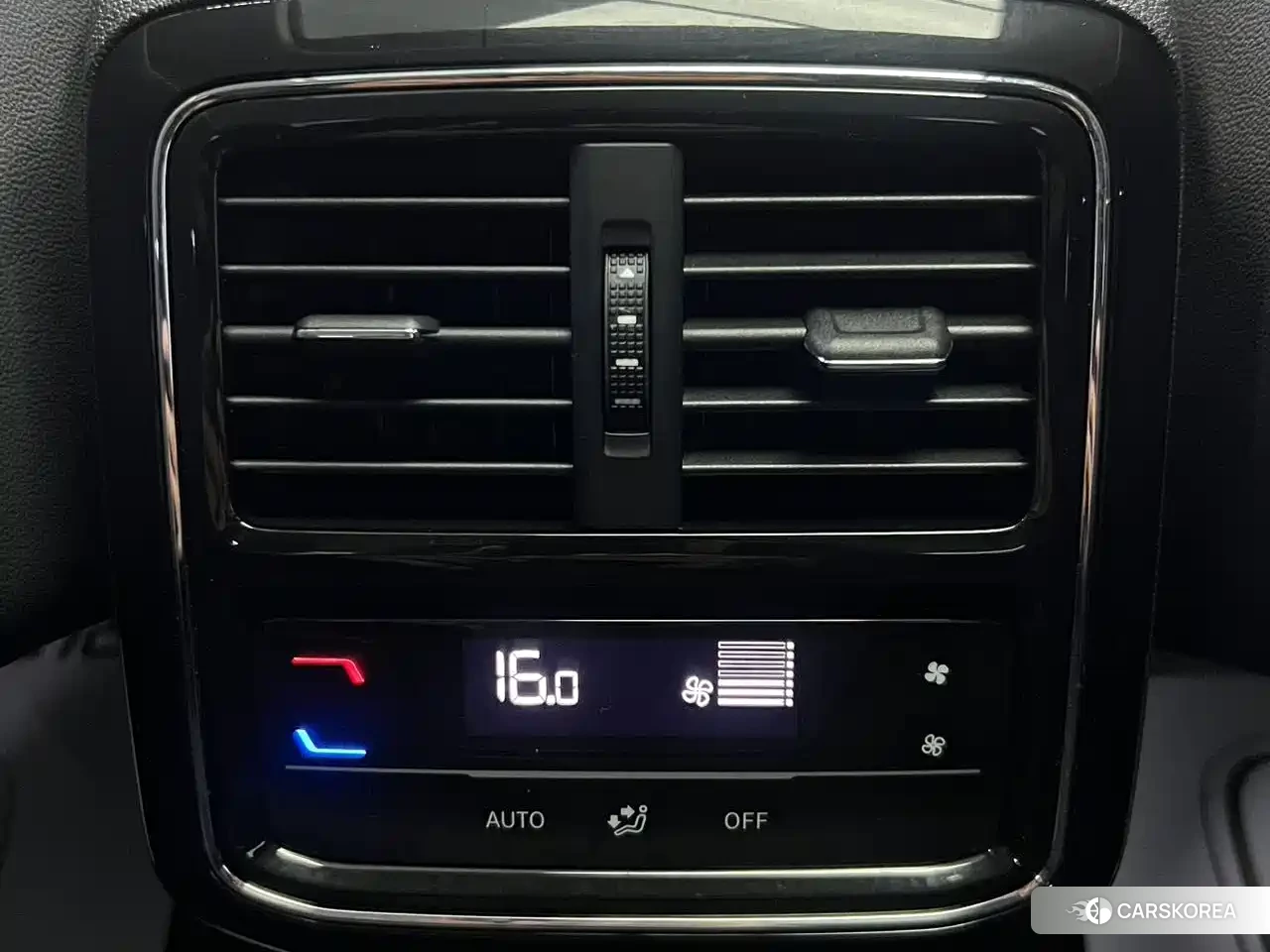 Volkswagen Passat id 4606975 из Китая 7