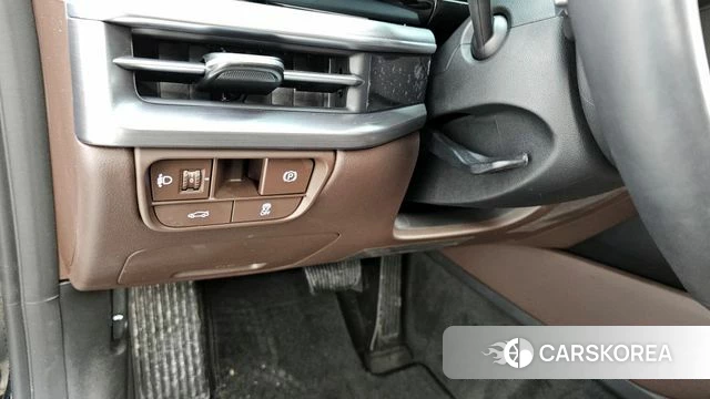 Hyundai Grandeur (GN7) id 3838391 из Кореи 7