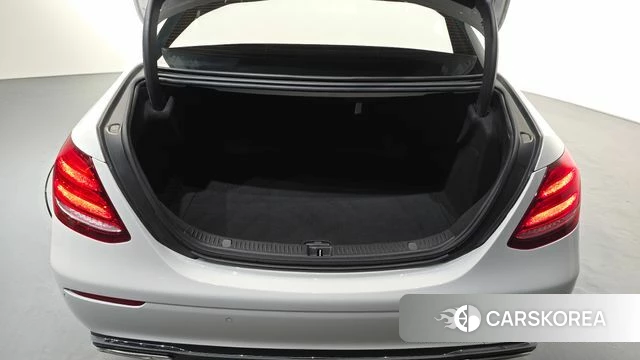 Mercedes-Benz E-Class W213 id 4411374 из Кореи 7