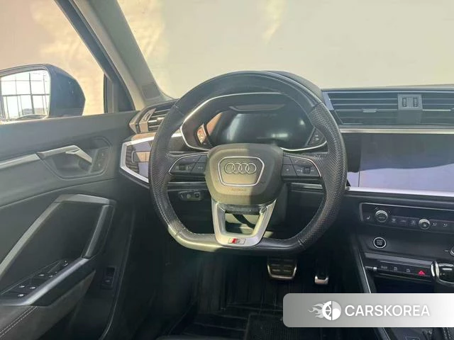 Audi Q3 Sportback id 4213947 из Китая 7