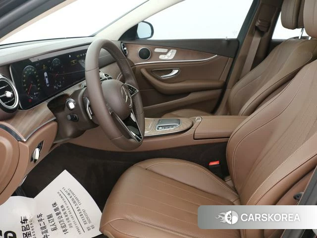 Mercedes-Benz E-class id 4275634 из Китая 7