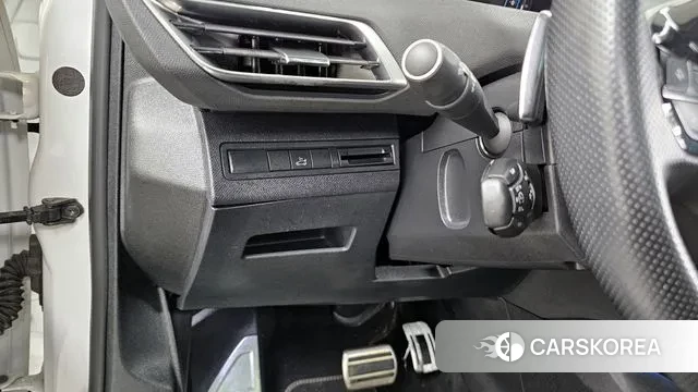 Peugeot 5008 second generation id 2986541 из Кореи 7