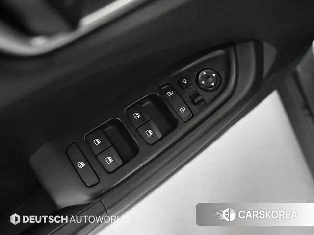 Hyundai Venue id 3044516 из Кореи 7