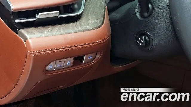 Genesis G90 (RS4) id 2691056 из Кореи 7