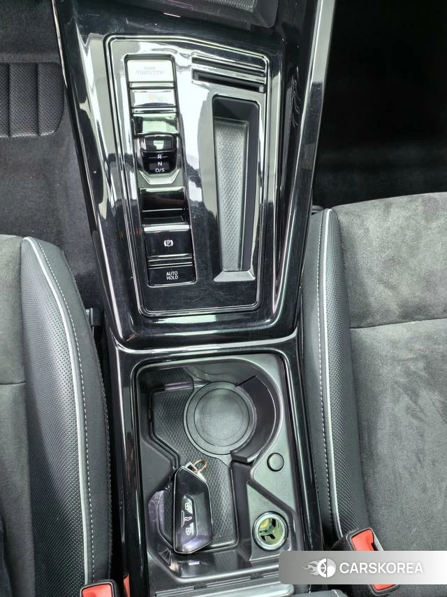 Volkswagen Golf id 4328786 из Китая 7