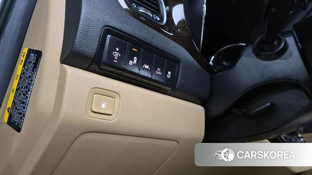 Kia The New Carnival id 4785636 из Кореи 7
