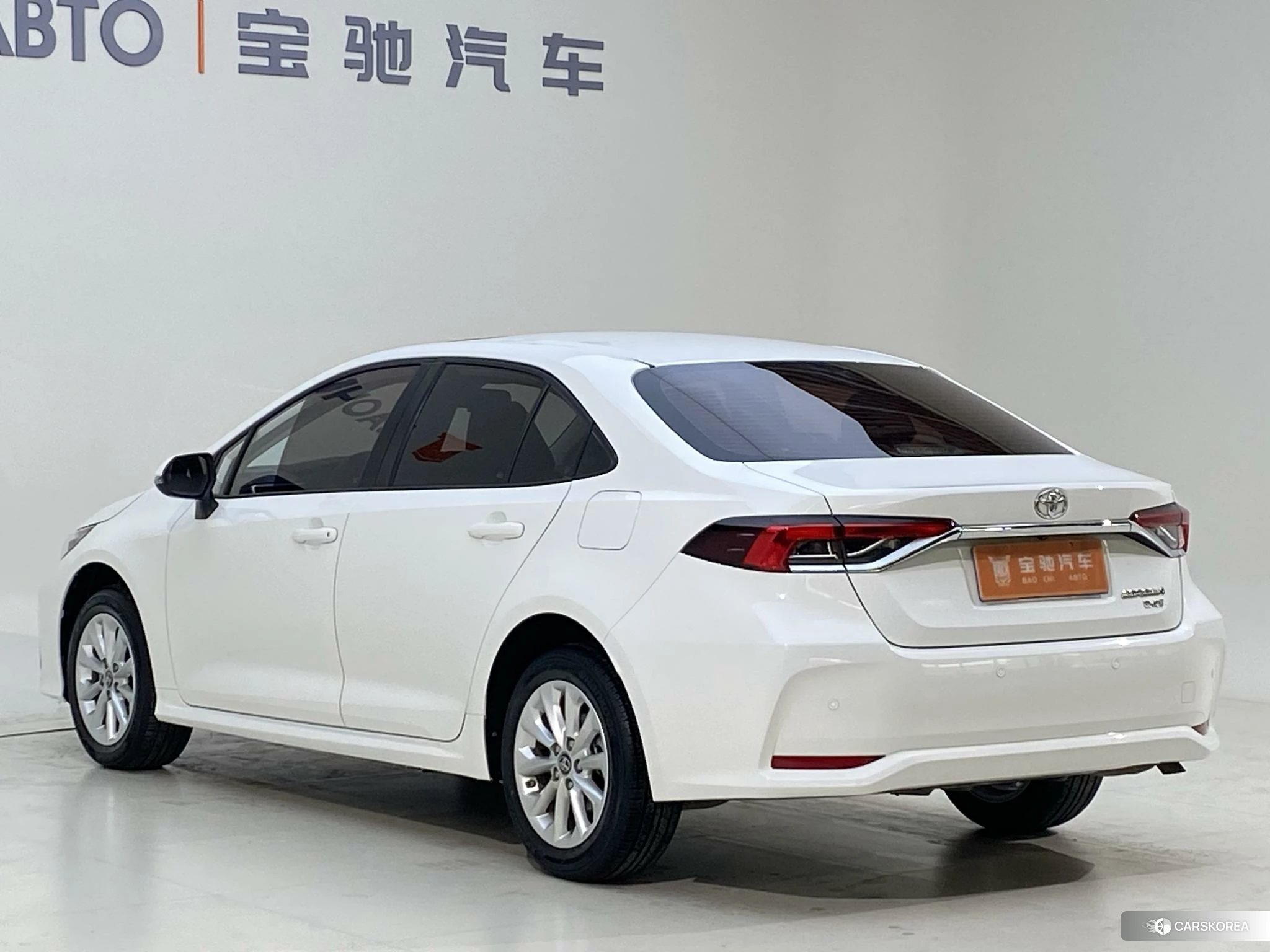 Toyota Corolla id 4512614 из Китая 7