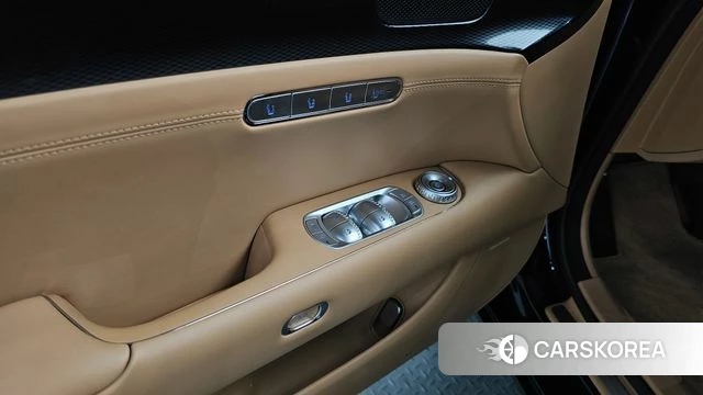 Genesis G90 (RS4) id 4337273 из Кореи 7