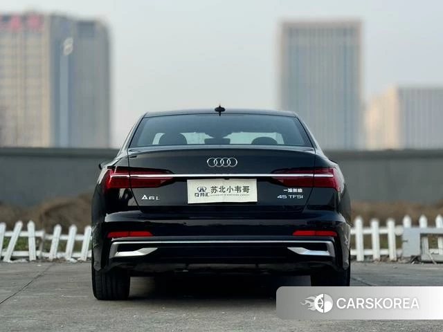 Audi A6L id 4277523 из Китая 7