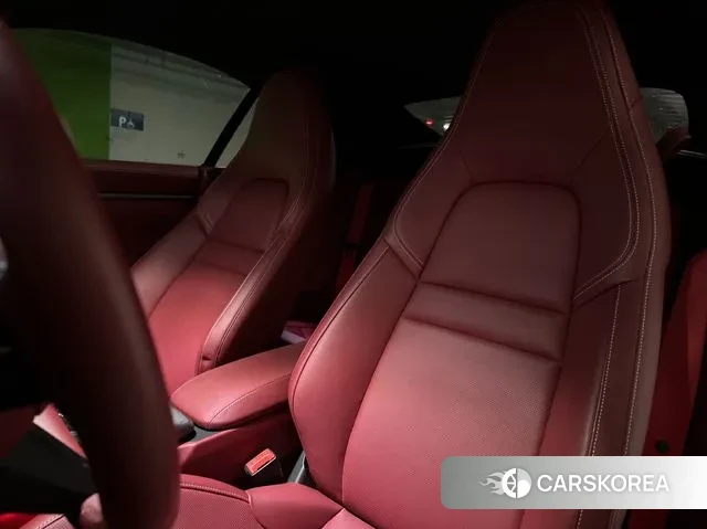 Porsche 911(992) id 2925387 из Кореи 7