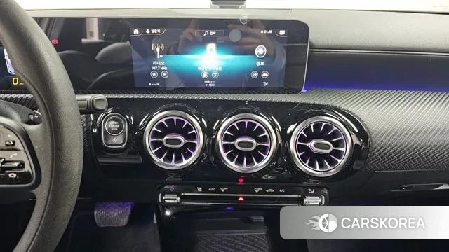 Mercedes-Benz A-Class W177 id 3396297 из Кореи 7