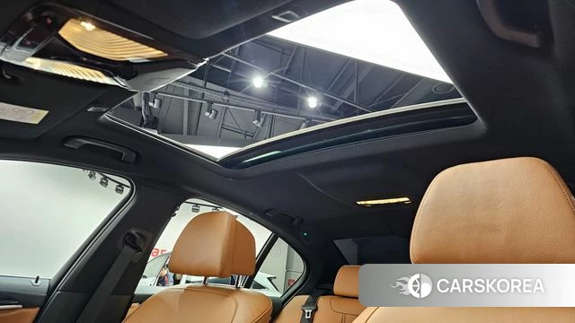 BMW 5 Series (G30) id 4284151 из Кореи 7