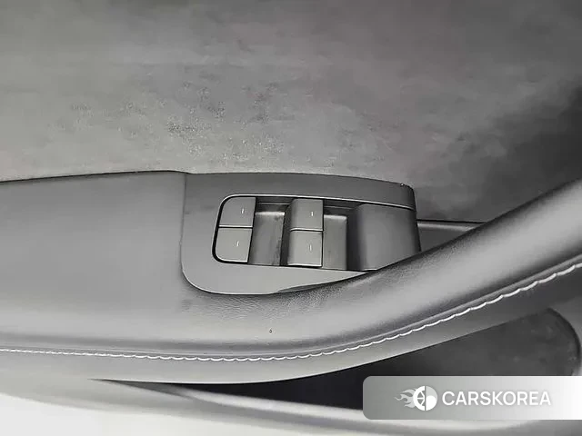 Tesla Model Y id 3241553 из Кореи 7