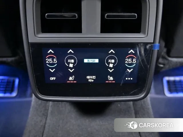 Porsche Taycan id 3605495 из Кореи 7