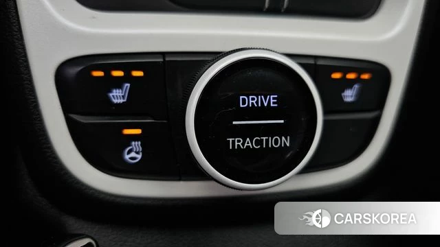 Hyundai Venue id 4693649 из Кореи 7