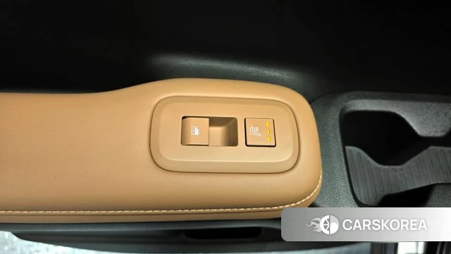 Hyundai Santa Fe (MX5) id 3793281 из Кореи 7