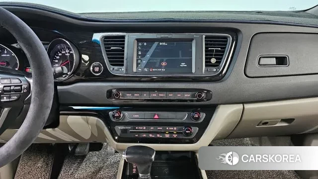 Kia The New Carnival id 3480097 из Кореи 7