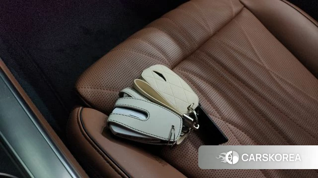 Genesis GV70 id 3939940 из Кореи 7