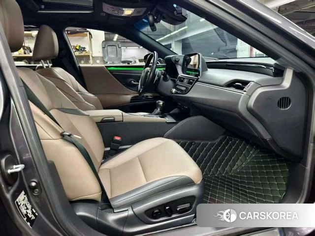 Lexus ES id 4291462 из Китая 7
