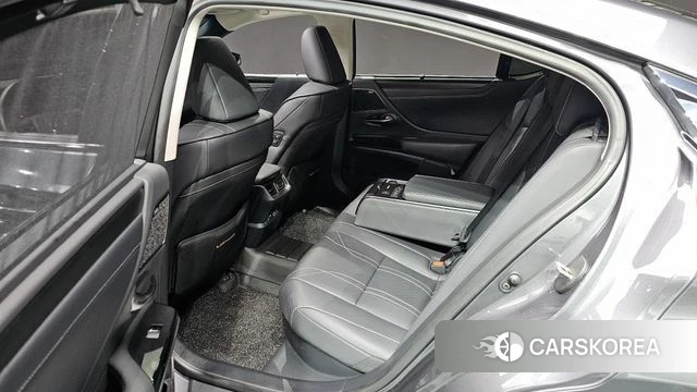 Lexus ES300h 7th generation id 4185928 из Кореи 7