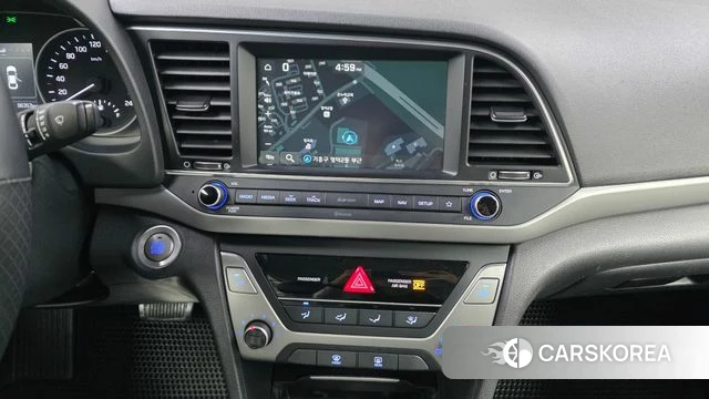 Hyundai Avante AD id 3845679 из Кореи 7