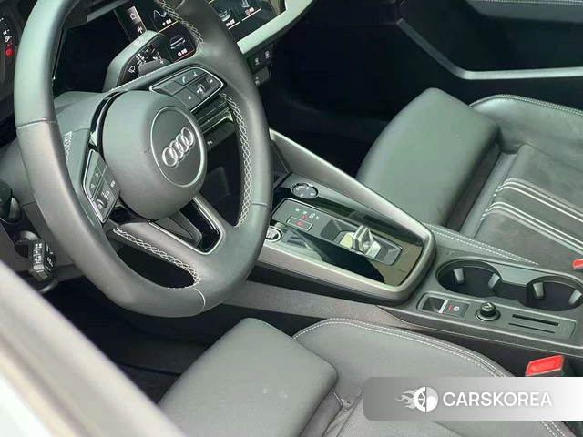 Audi A3 id 4215106 из Китая 7