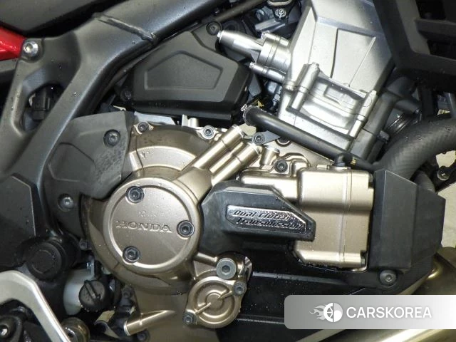 Honda CRF1100L AFRICA TWIN DCT id 3948104 из Японии 7