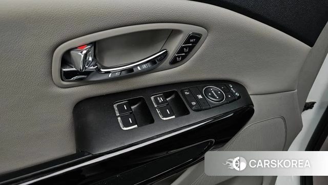 Kia The New Carnival id 4525476 из Кореи 7