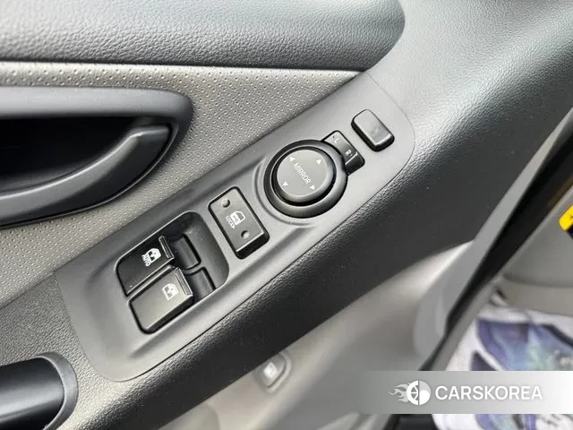 Hyundai The New Grand Starex id 3656394 из Кореи 7